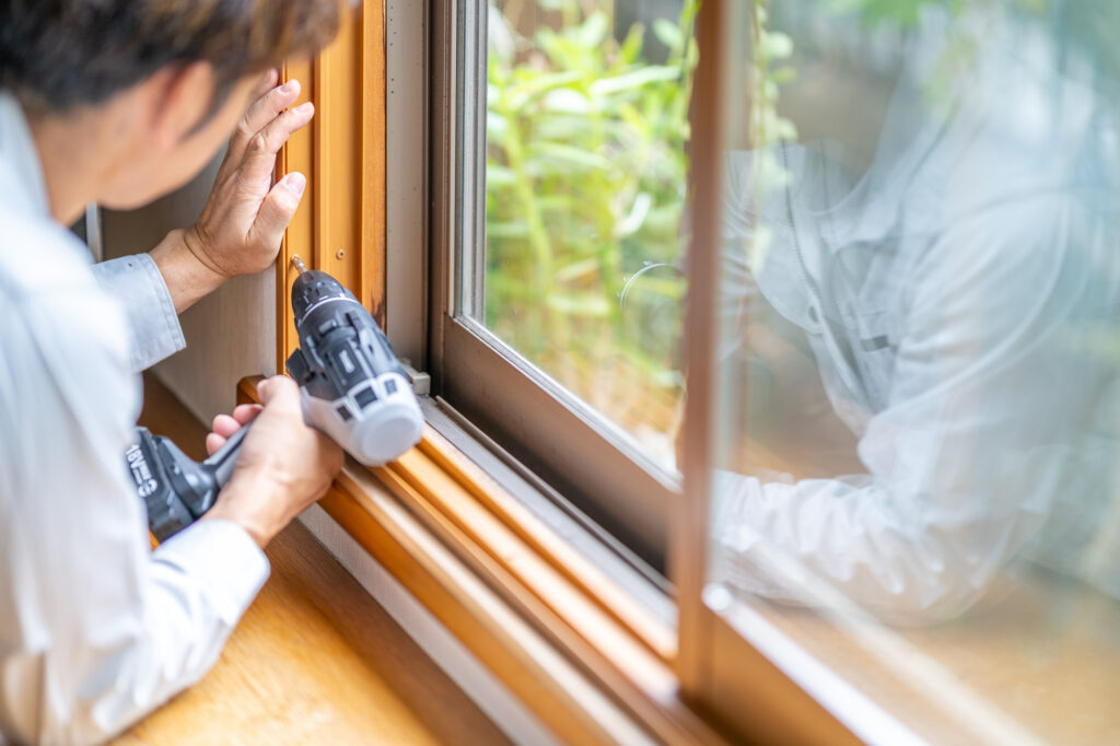 内窓取り付け施工の画像
